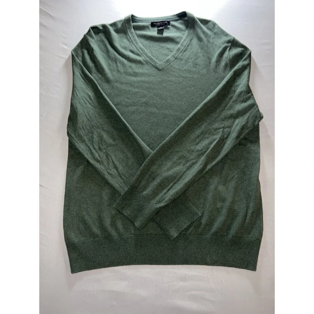 Banana Republic Luxury Blend V Neck‎  Sweater Silk/Cashmere Blend Men Large-EUC